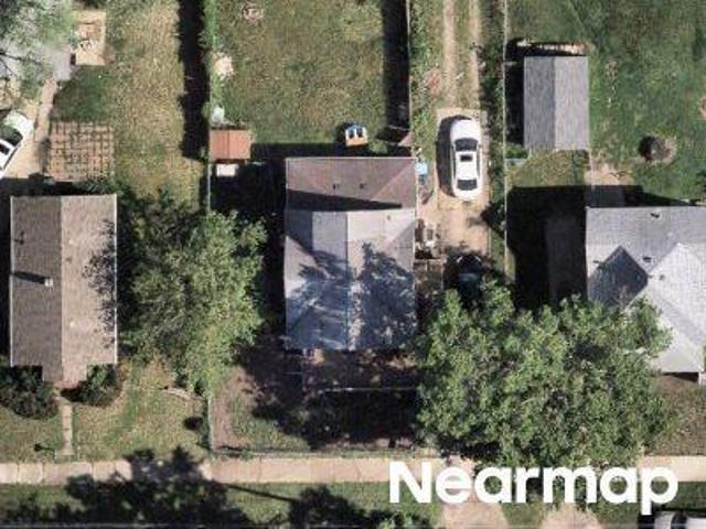 House for sale in Waterloo, Black Hawk County