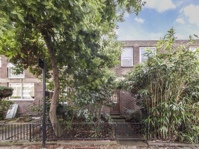 House for rent in Stockwell, Greater London