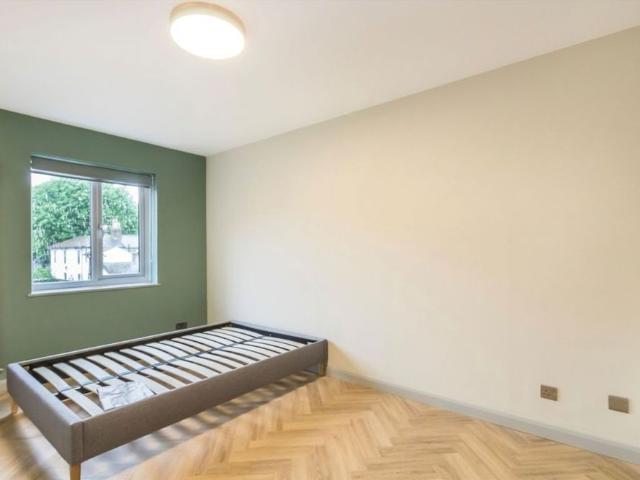 Apartment for rent in Surbiton, Greater London