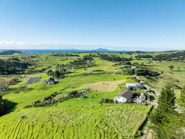 Property for sale in Waipu Cove, Northland