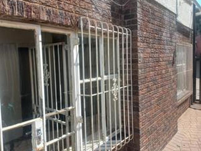 House for sale in Vosloorus, Gauteng