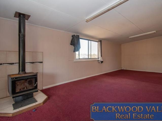 House for rent in Winnejup, Western Australia