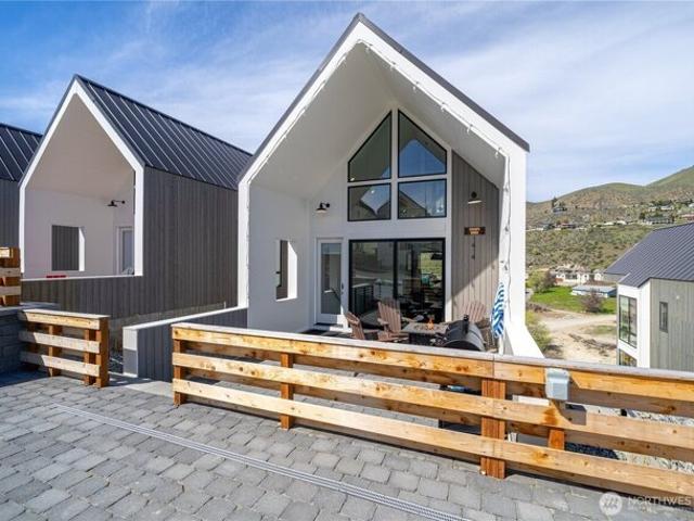 House for sale in Chelan