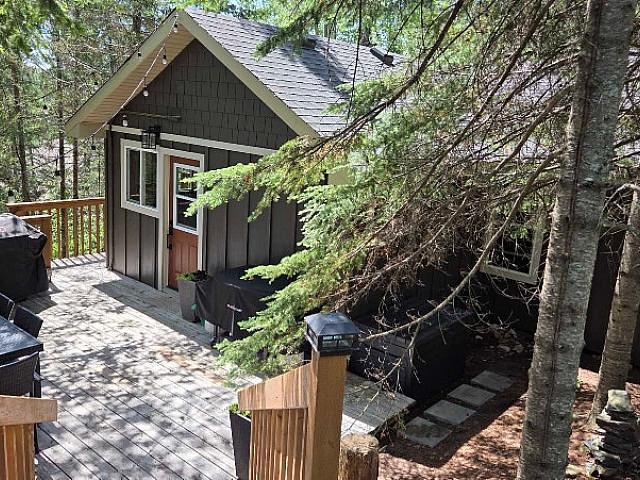 House for sale in Mcintosh, Ontario