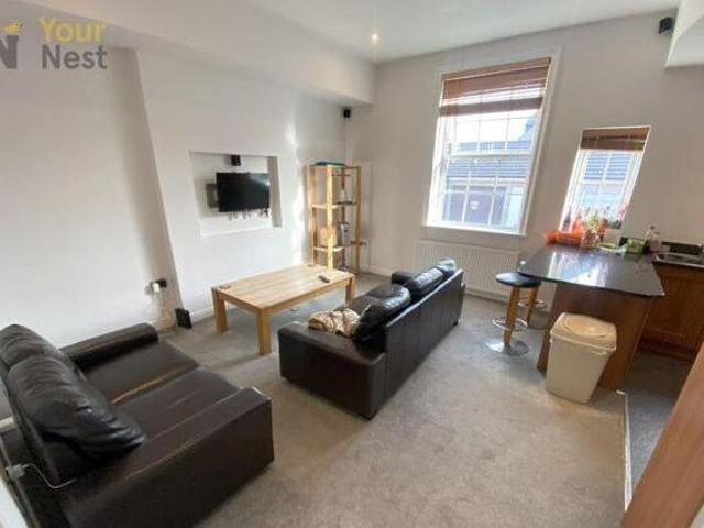 House for rent in Far Headingley, Leeds