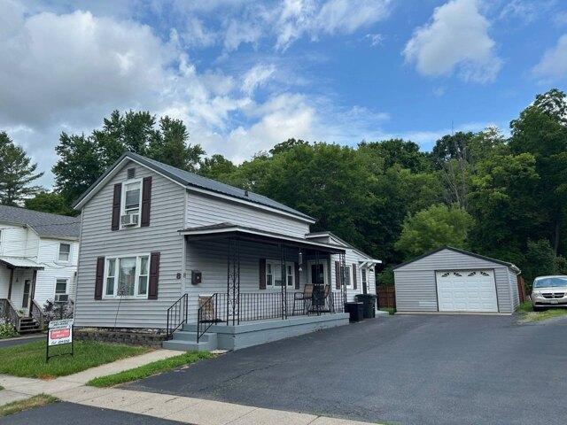 House for sale in Saint Johnsville