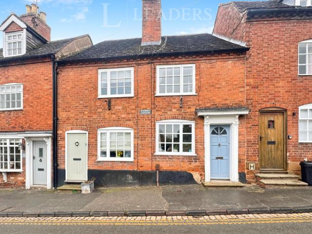 House for rent in Castle Green, Green Close