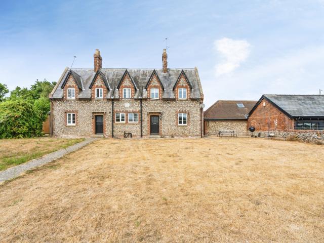 House for rent in Donnington, Littlecote