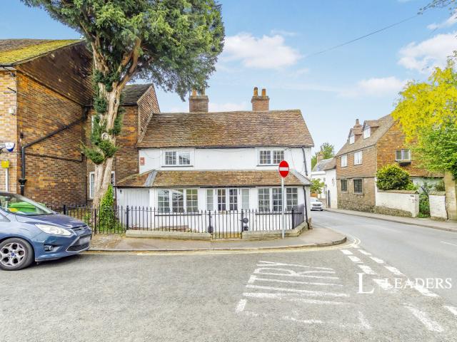 House for rent in The Butts, Kent
