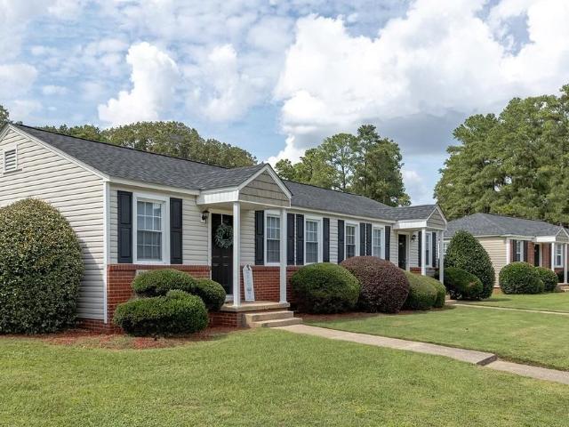 Apartment for rent in Eutaw Village North, Fayetteville