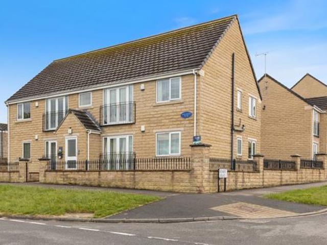 House for rent in High Green, Sheffield