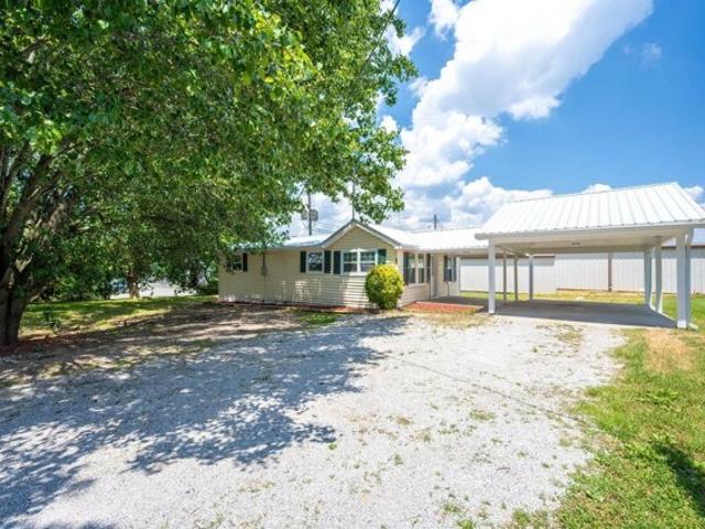 House for sale in Ringgold