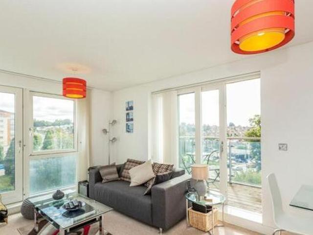 House for sale in Moorend, Pouchen End