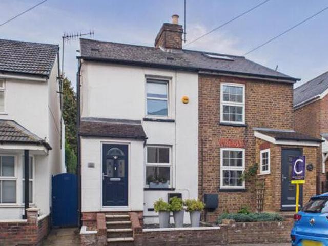 House for sale in Moorend, Pouchen End