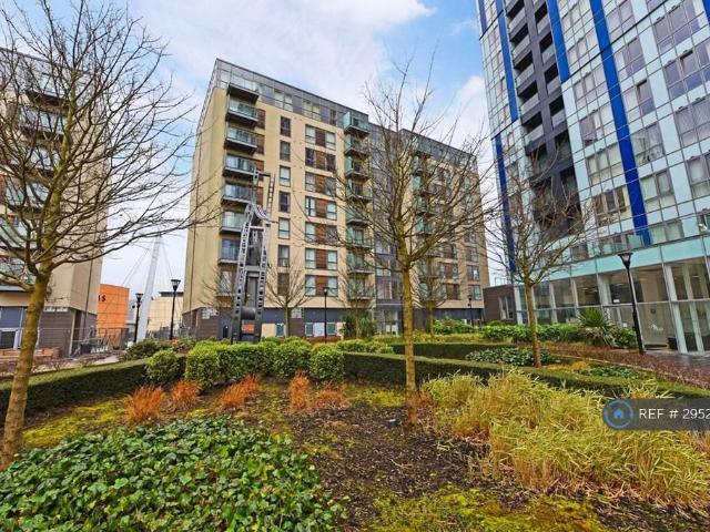 Apartment for rent in The Image, Pouchen End
