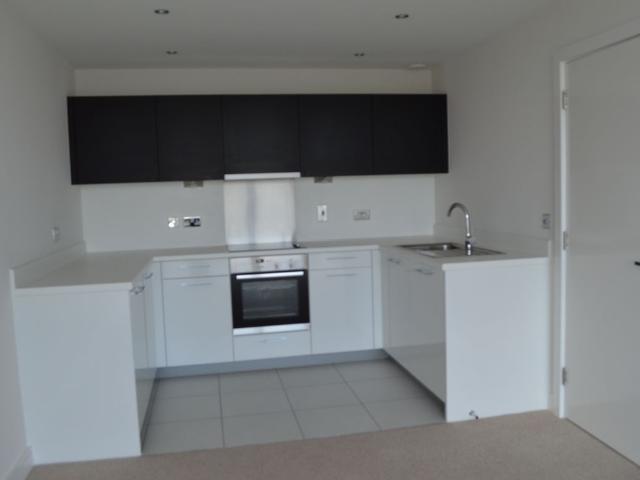 Apartment for rent in The Image, Pouchen End