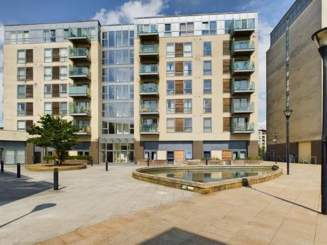 Apartment for rent in The Image, Pouchen End