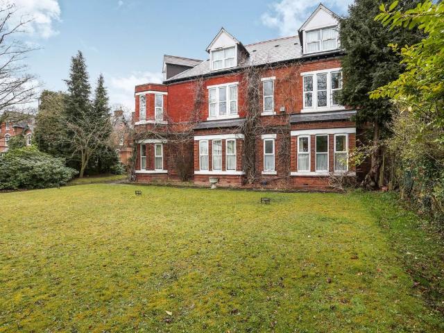 Studio for rent in Lifford, Birmingham