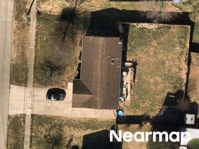House for sale in Louisville, Jefferson County