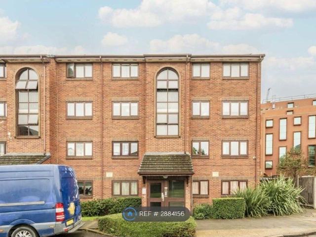 Apartment for rent in London Borough of Ealing, Greater London