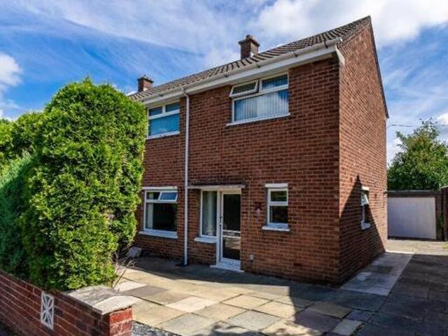 House for sale in Roby Mill, Lancashire