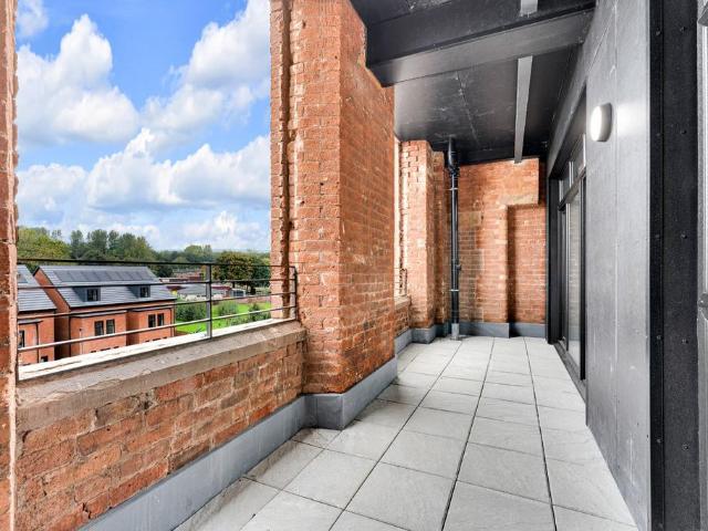 Apartment for rent in Lee Bank, Greater Manchester