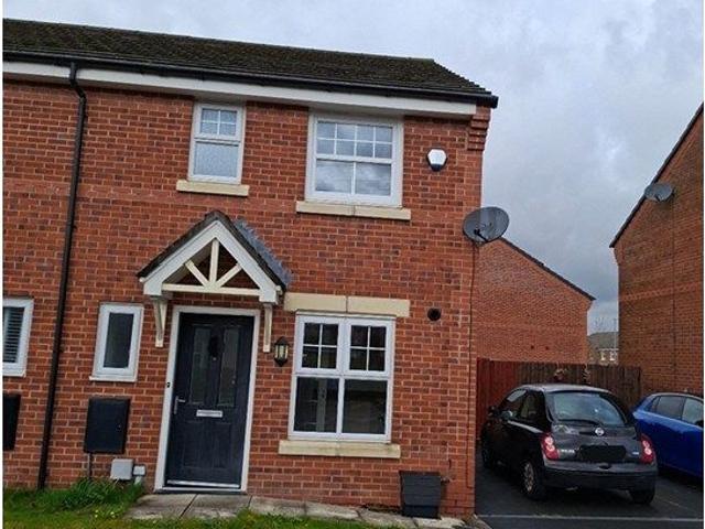 House for rent in Bradshaw, Lee Bank