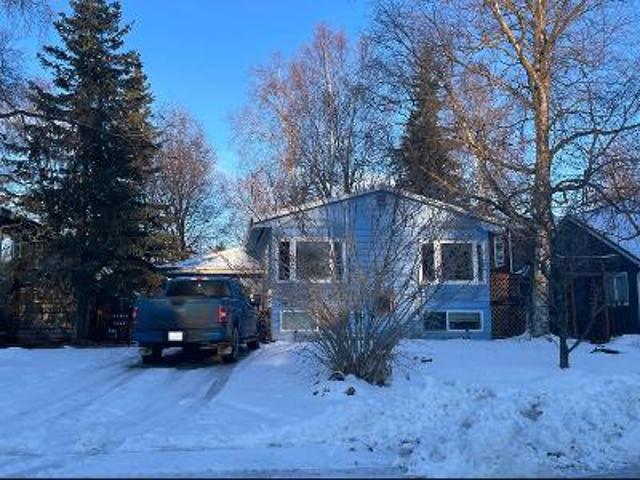 House for sale in Alaska