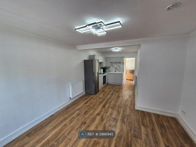 House for rent in Gornal Wood, Coseley