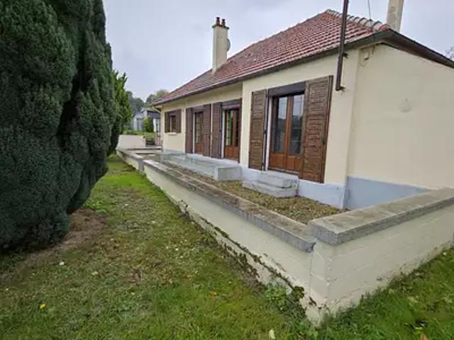 Maison vente à Laon, Coucy-le-château-auffrique