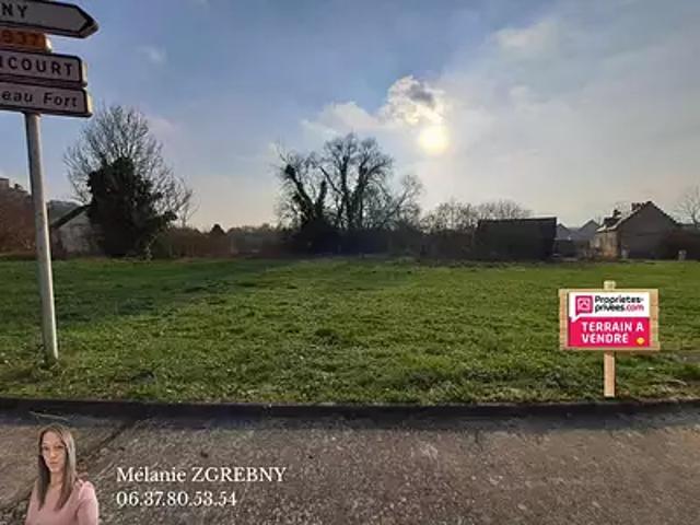 Terrain vente à Laon, Coucy-le-château-auffrique