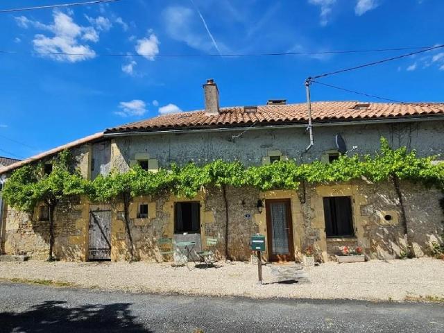 Maison vente à Montmorillon, Couhé