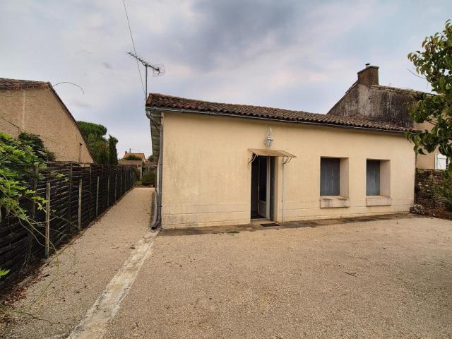 Maison vente à Montmorillon, Couhé