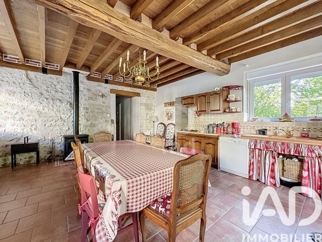 Maison vente à Auxerre, Coulangeron