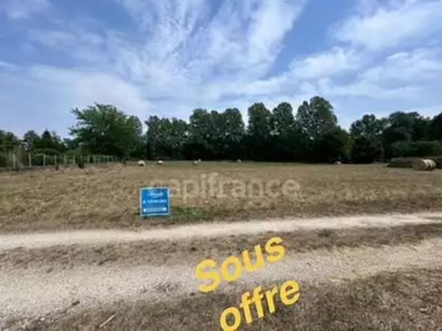 Terrain vente à Coulaures, Dordogne