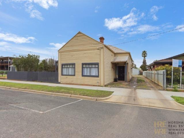 House for sale in Warracknabeal, Victoria