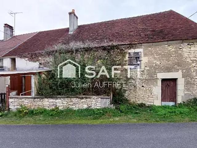 Maison vente à Cosne-Cours-sur-Loire, Couloutre