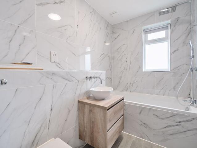 Apartment for rent in London Borough of Croydon, Greater London