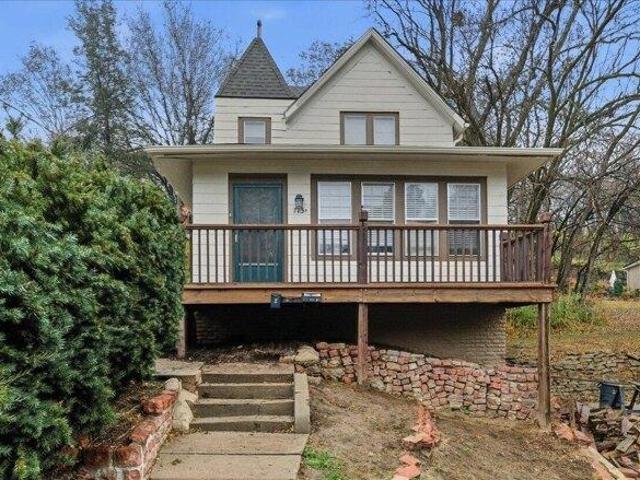 House for sale in Council Bluffs, Iowa