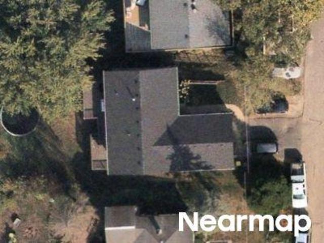House for sale in Lake In The Hills