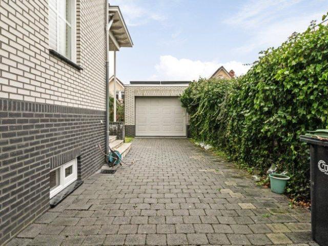Landhuis te huur in Eindhoven, Blixembosch-Oost