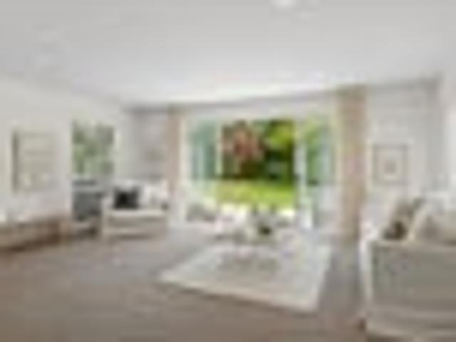 House for sale in Chaslands, Canterbury