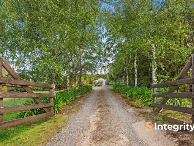 House for sale in Kinglake, Victoria