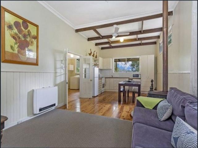 House for rent in Old Tallangatta, Victoria