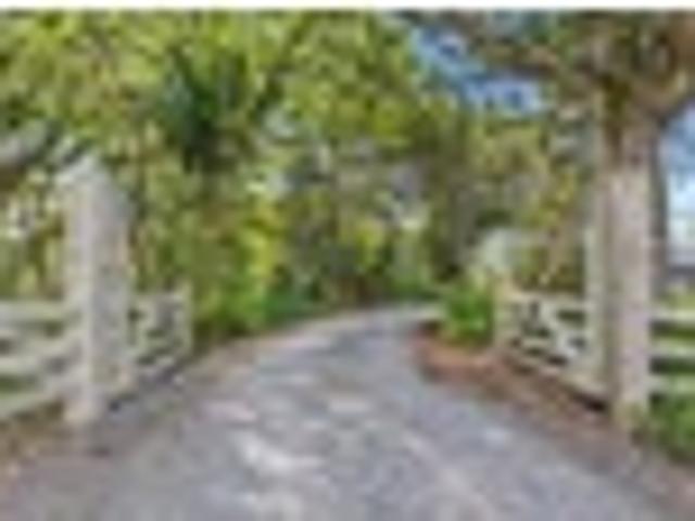 House for sale in Franklin, Awhitu