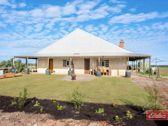 Cottage for sale in South Greenough, Western Australia