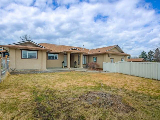 House for rent in Winfield, British Columbia
