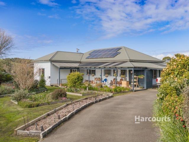 House for sale in Flowerdale, Tasmania