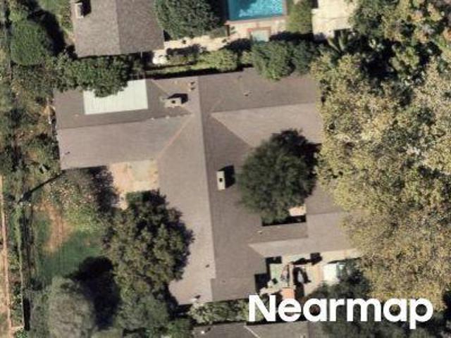 House for sale in Long Beach, California