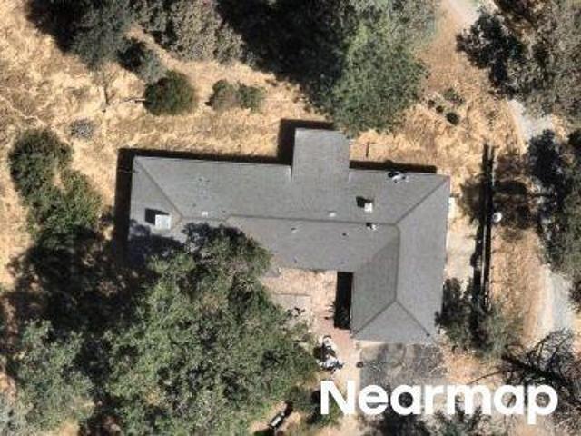 House for sale in Oakhurst, California